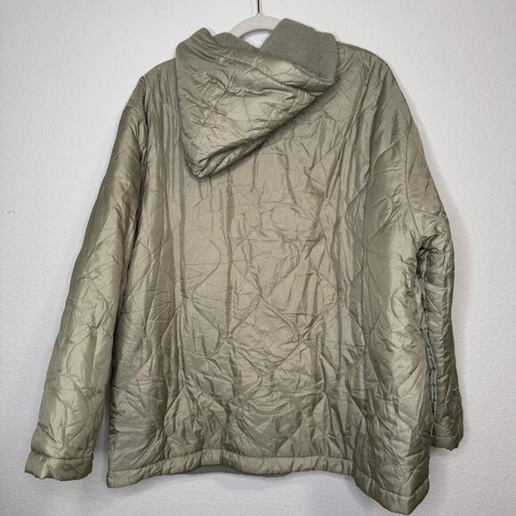 ASOS Olive Green Quilted Puffer Jacket - Picture 5 of 11